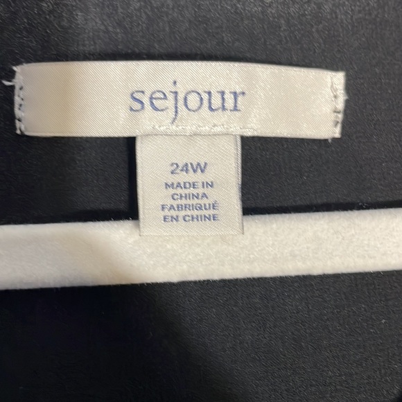 Fancy blouses with crystal handmade decor. 100% polyester - Picture 11 of 11